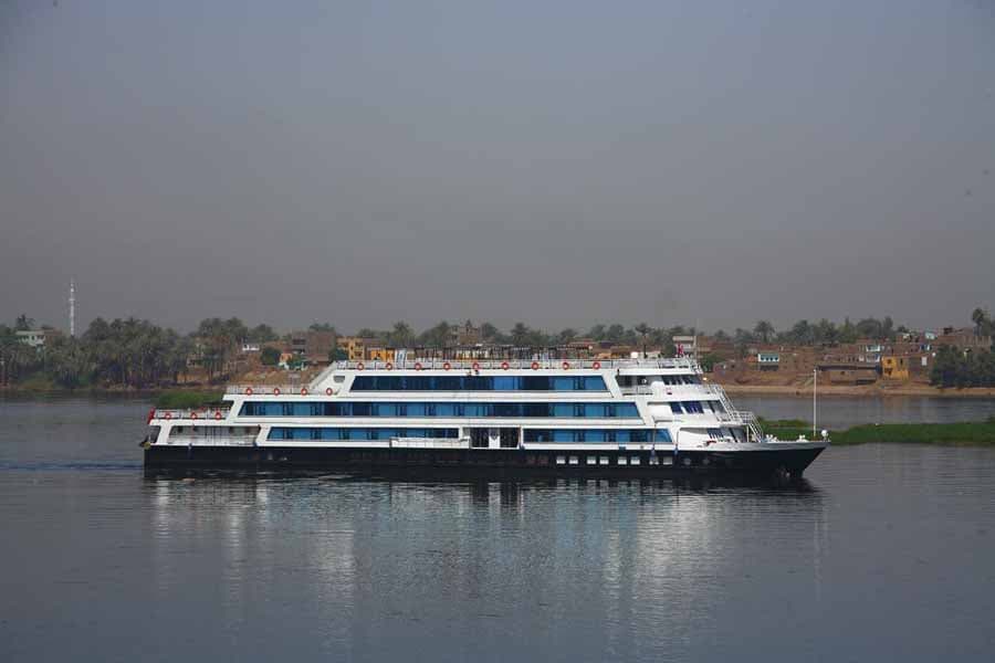 MÖVENPICK MS DARAKUM: Timeless Adventure