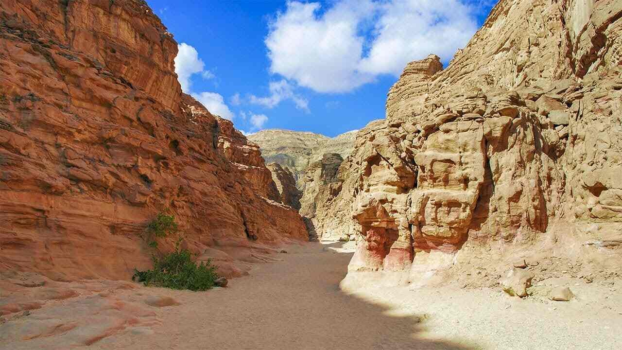 the Colored Canyon