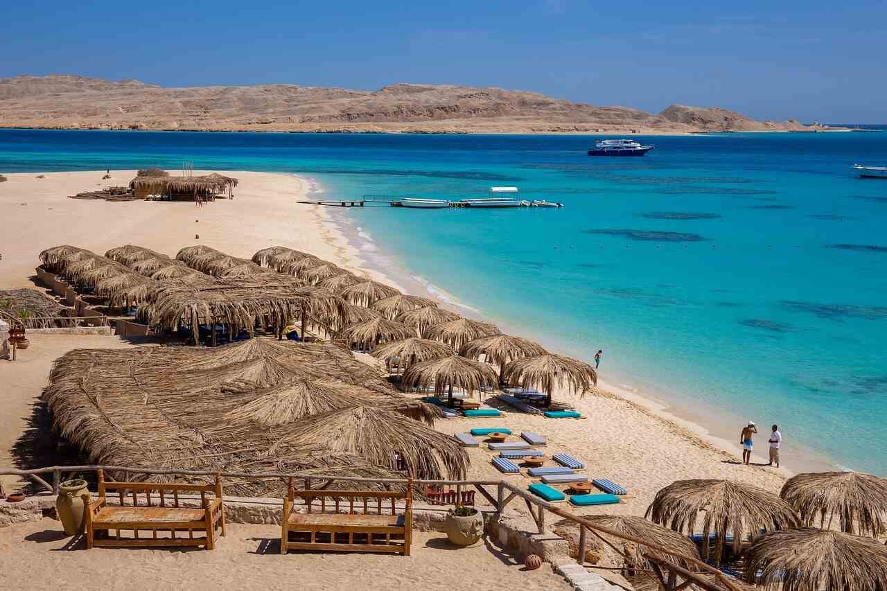 What is the best way to spend 14 days in Egypt?