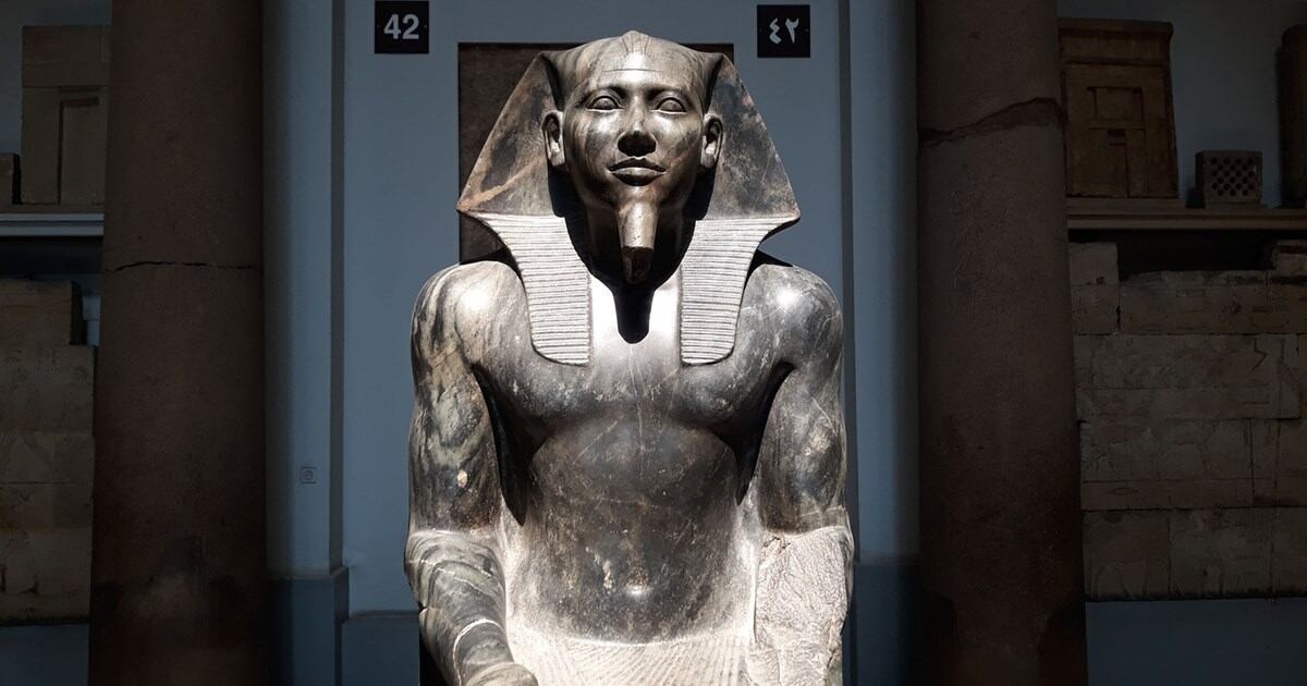King Khafre (King Chephren)