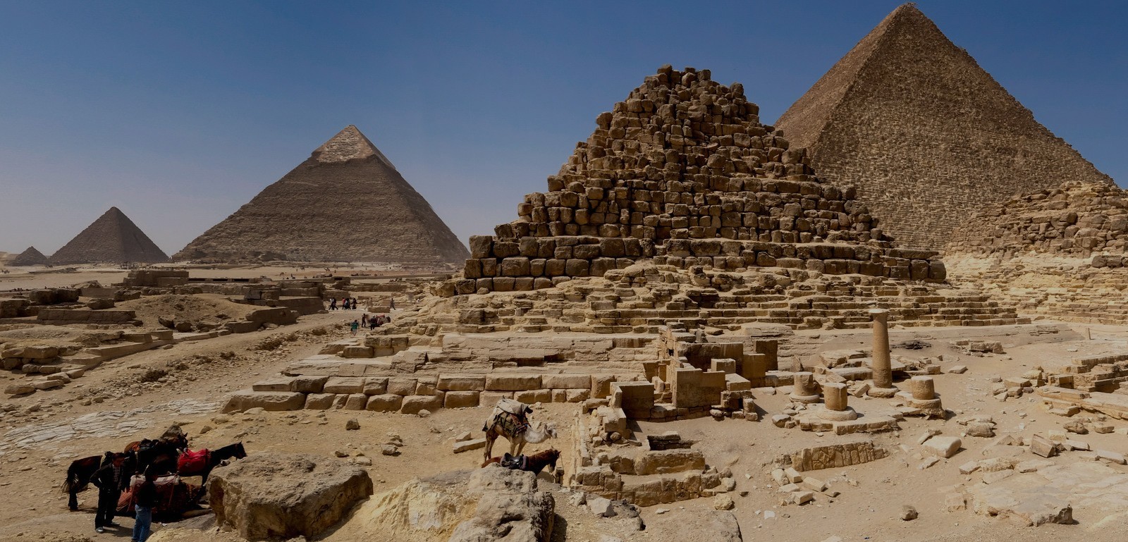 Half Day Tour Giza Pyramids and Sphinx