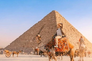 Jordan & Egypt: Petra to the Pyramids...