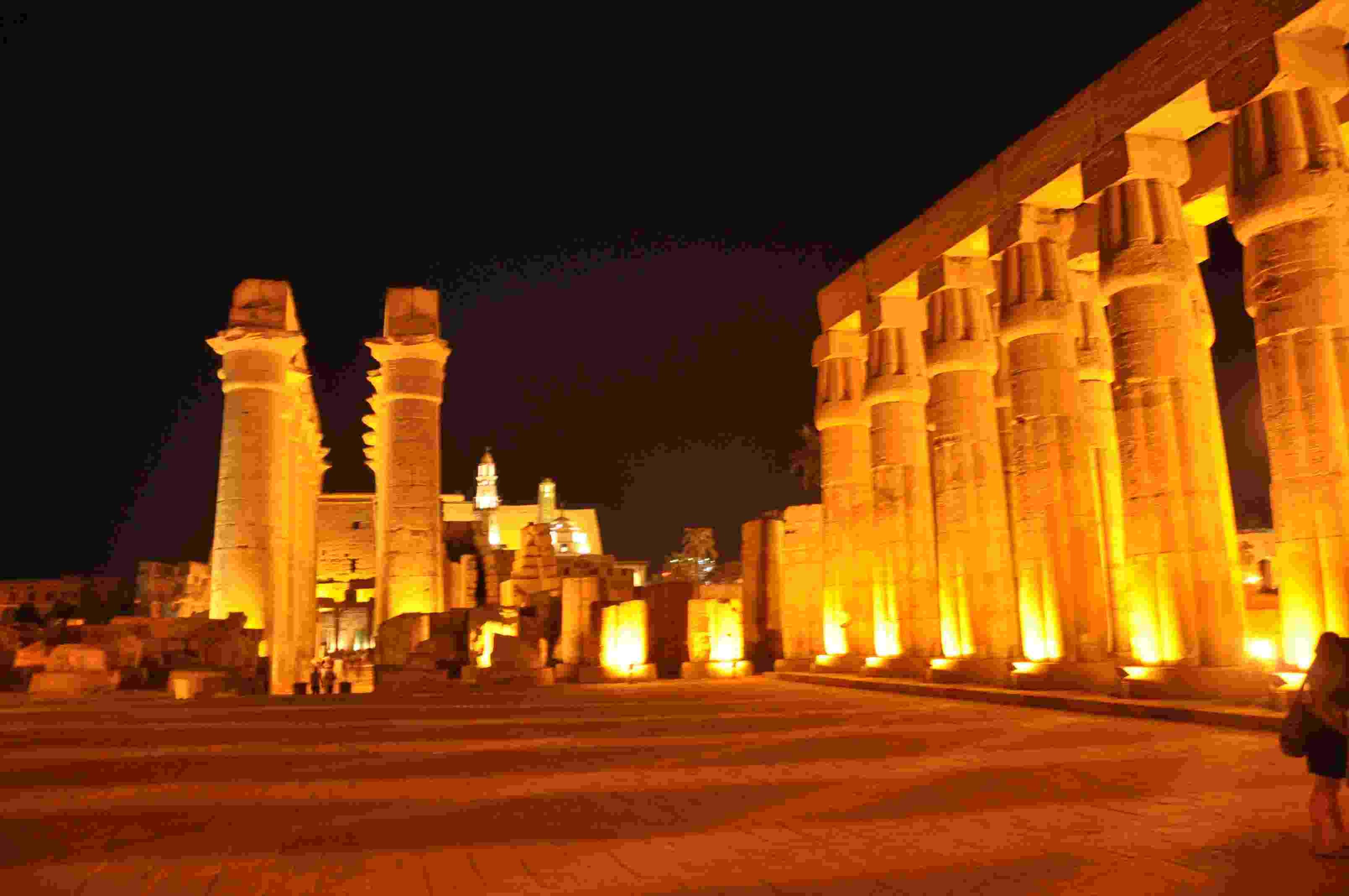 Egypt History and Nature 8 Days, 7 Nights Tour Package.