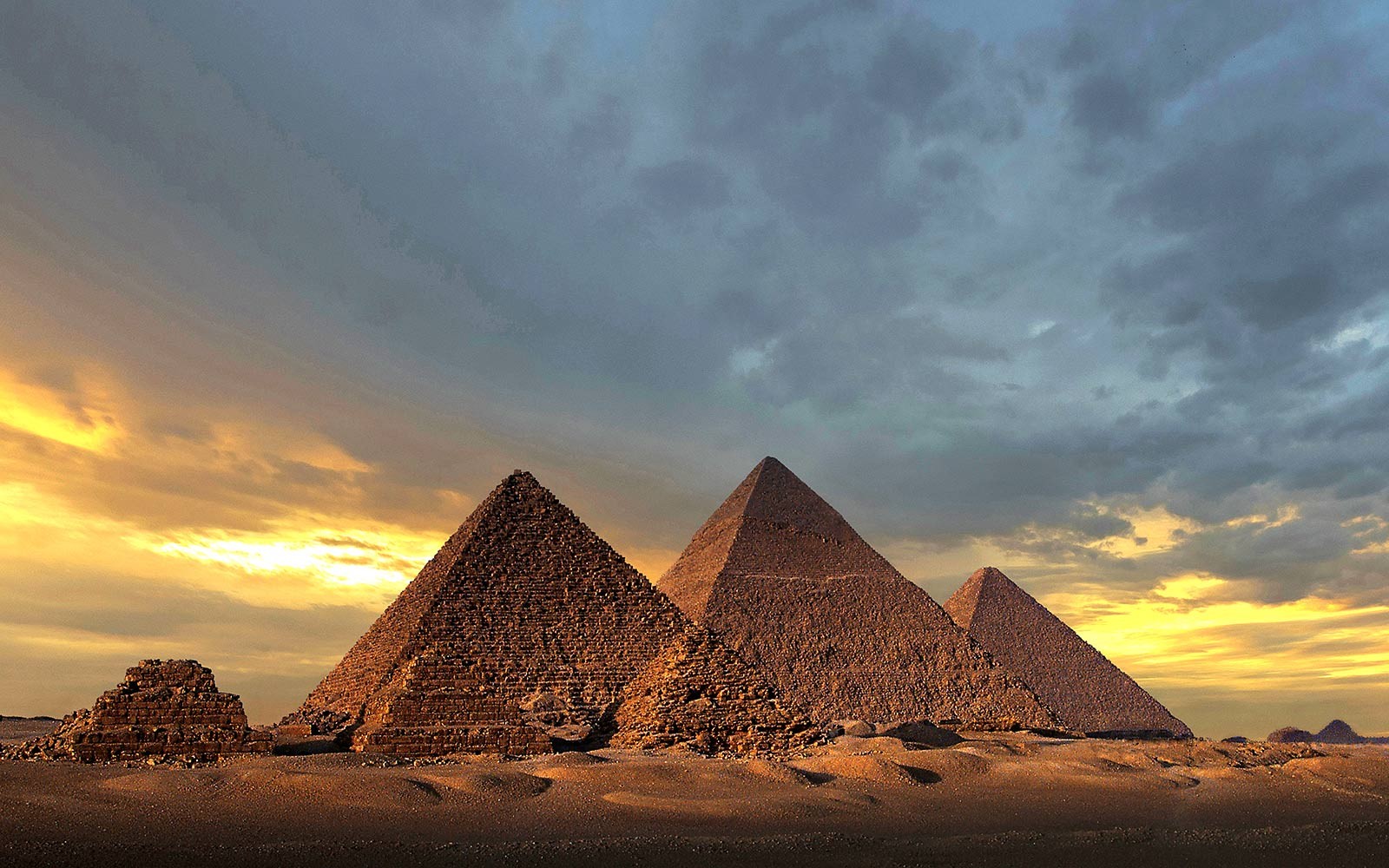 Important places to visit in Giza