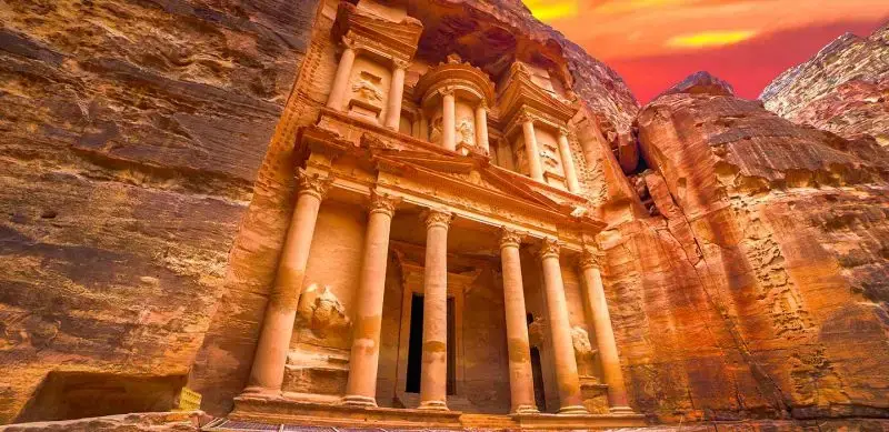 Discover best landmark in Jordan