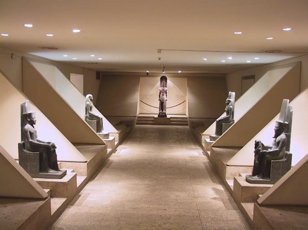 East Bank & Bazaar Experience: Temples and Local Life in Luxor