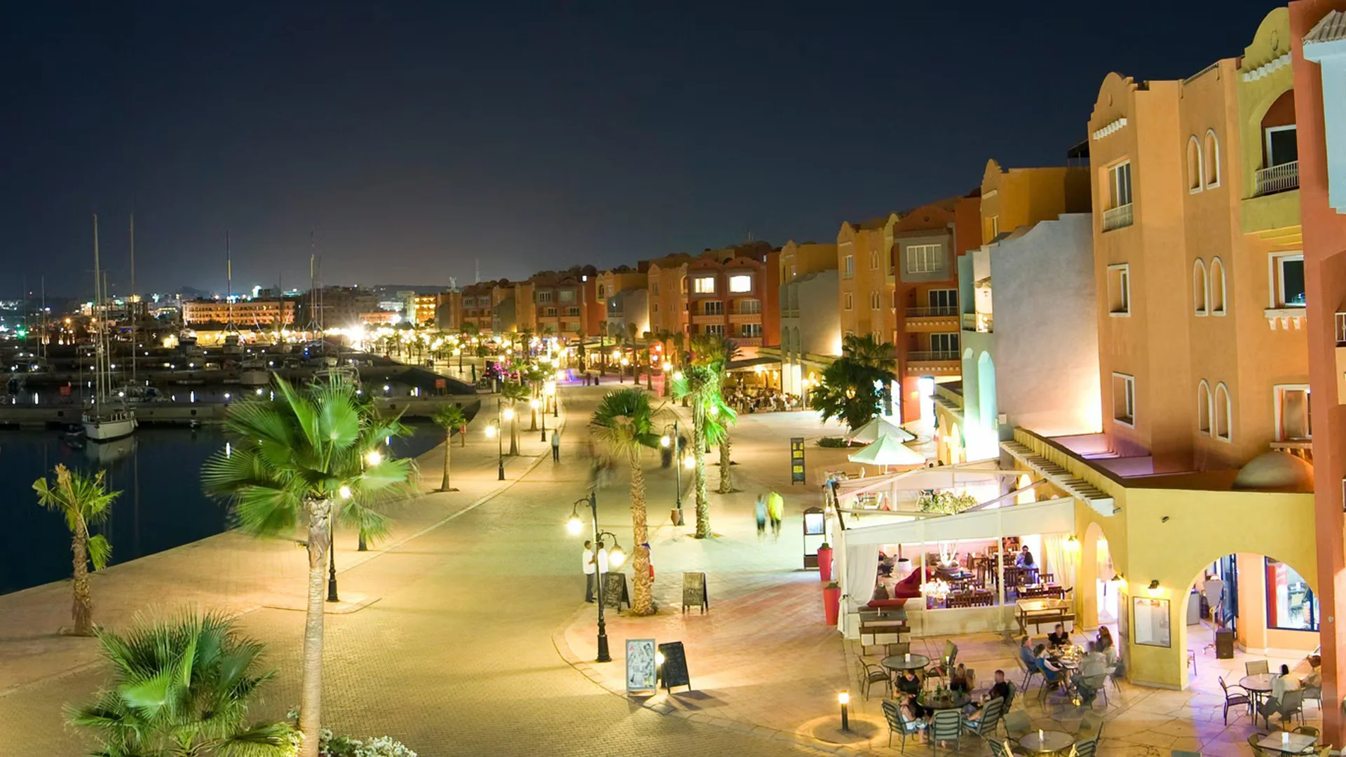 Private Hurghada Night Tour Marina, Old Town & Red Sea Vibes