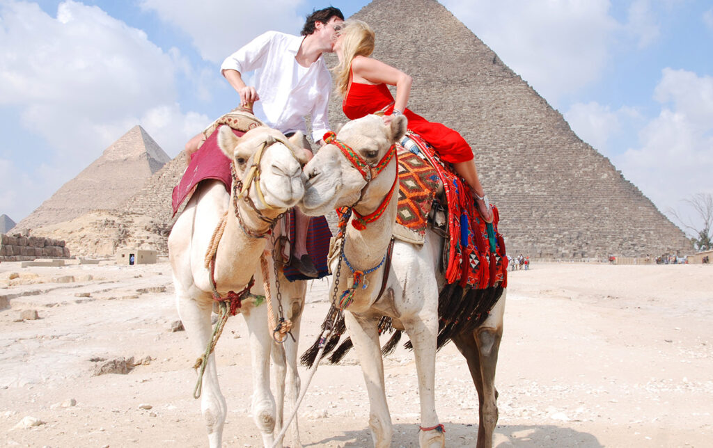 Private 15-Day Magical Honeymoon in Egypt